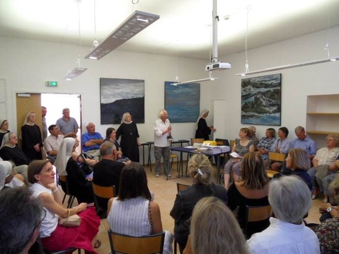 and_28_20160316_1001117485