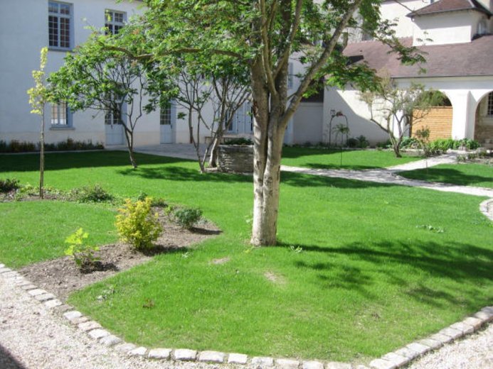 and_32_20160316_1786164875