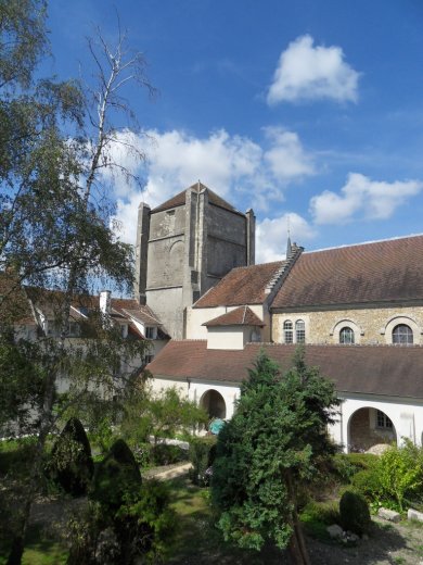 tour_2_20160316_1244237363